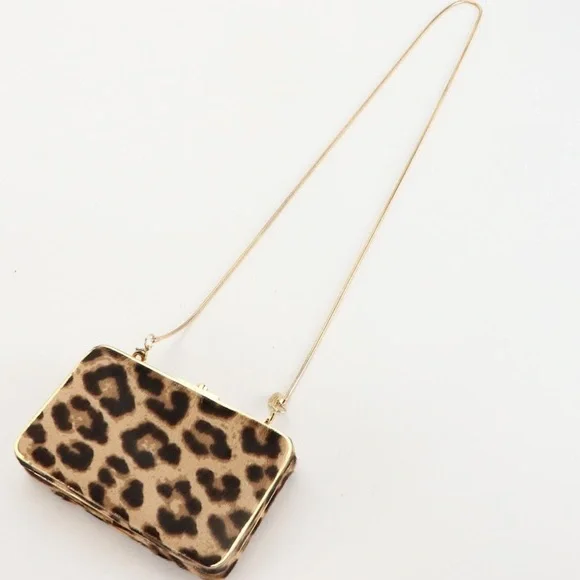 Henri Bendel Leopard Print Calf Hair Clutch Detachable Chain Strap & Box NIB - Picture 2 of 6